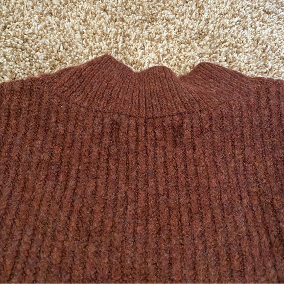 Old Navy || Mockneck Tunic Length Knit Sweater Size L - Picture 9 of 10